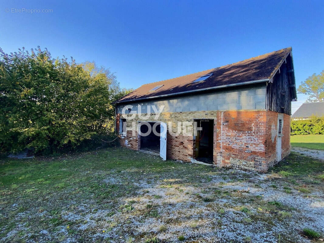 Maison à MONTREUIL-L&#039;ARGILLE