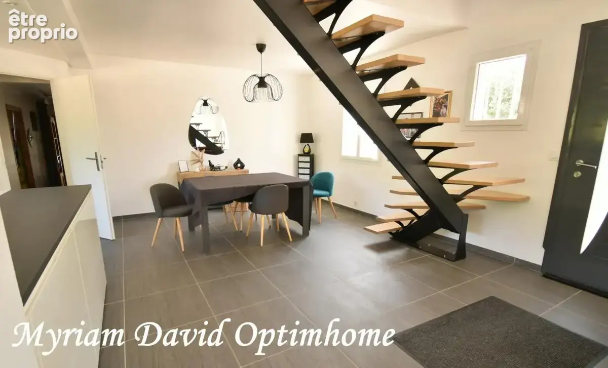 Propriété de 173 m² avec appartement indépendant et 9 000 m² de terrain à 7 mn Rostrenen - photo 5