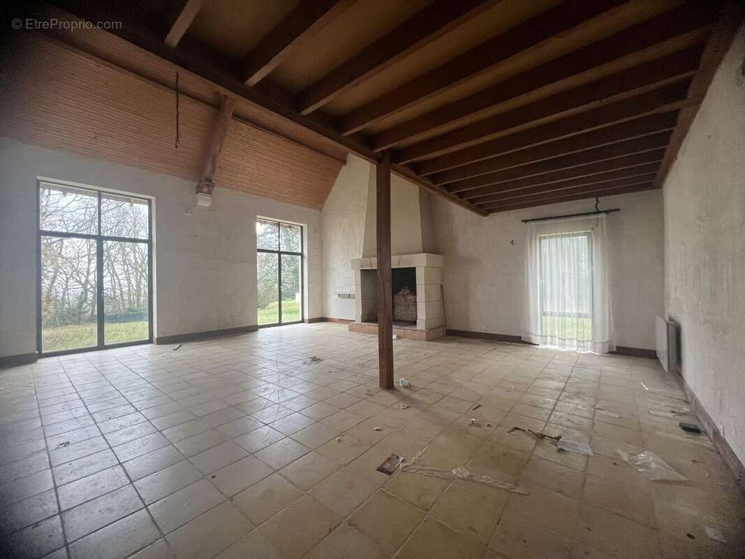 Maison à ROCHECORBON