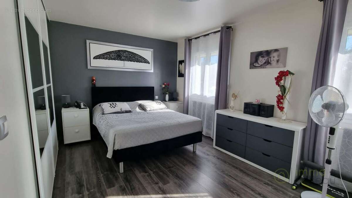Maison 107 m² à Etelfay  - photo 7