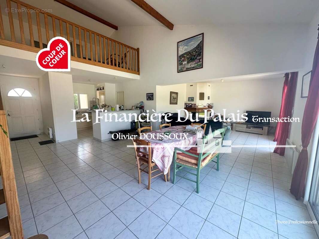 Maison à LES MATHES