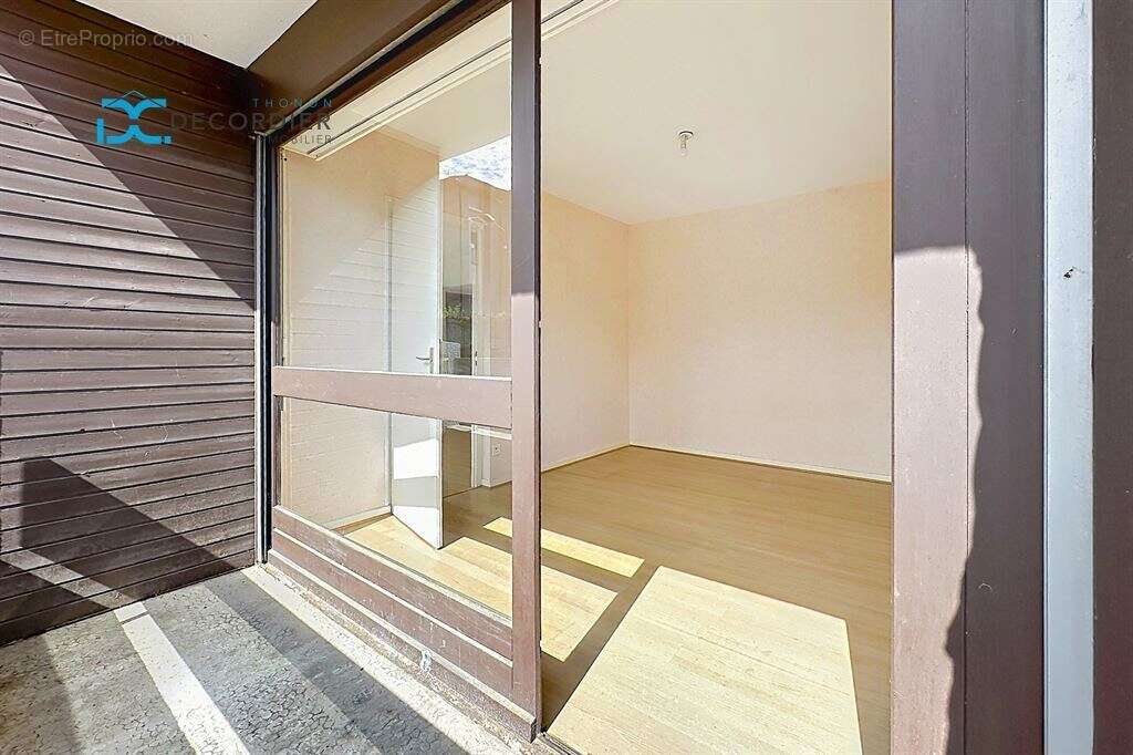 Appartement T2 de 43 m² à rénover - photo 9