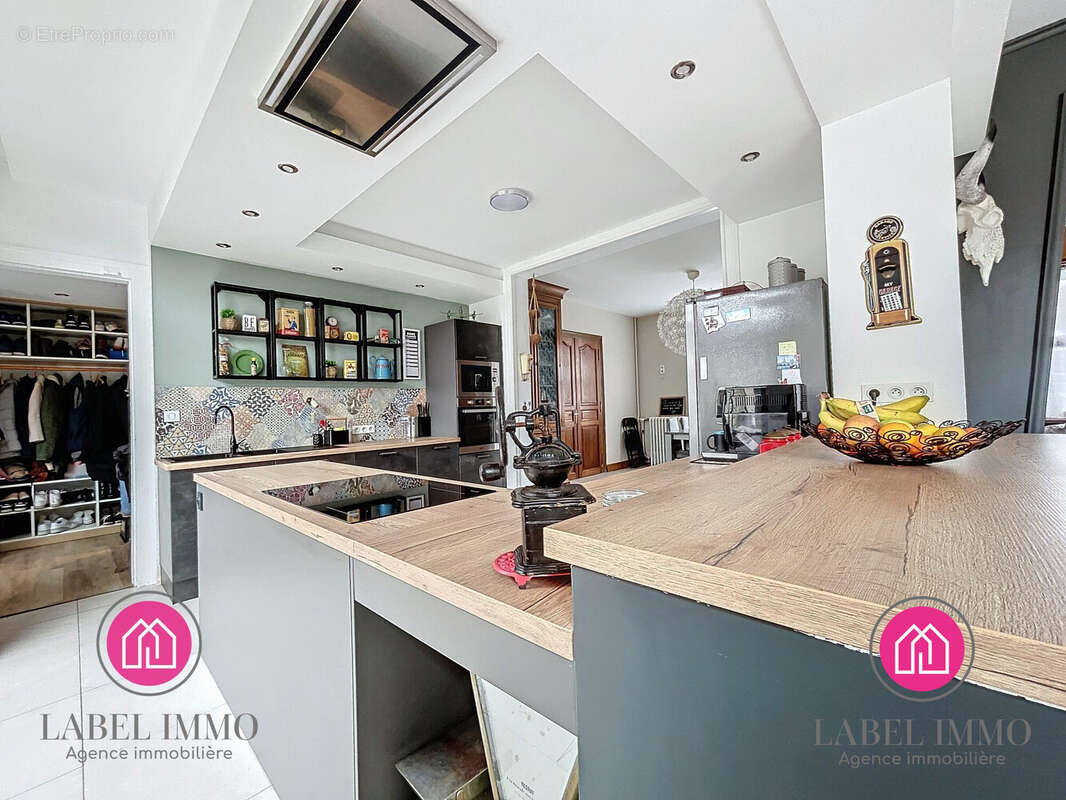 Maison à VIEUX-CONDE