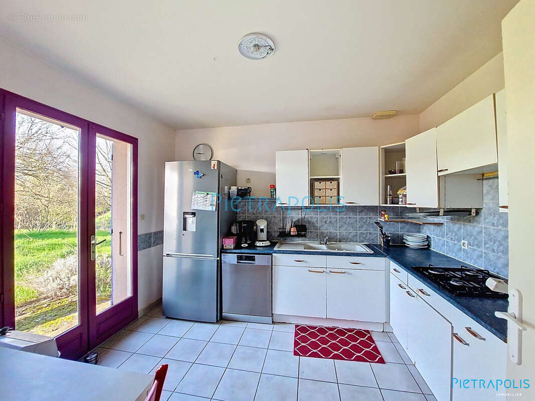 Maison à CHATILLON-SUR-CHALARONNE