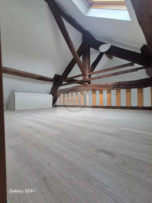 Appartement à LA FERTE-GAUCHER