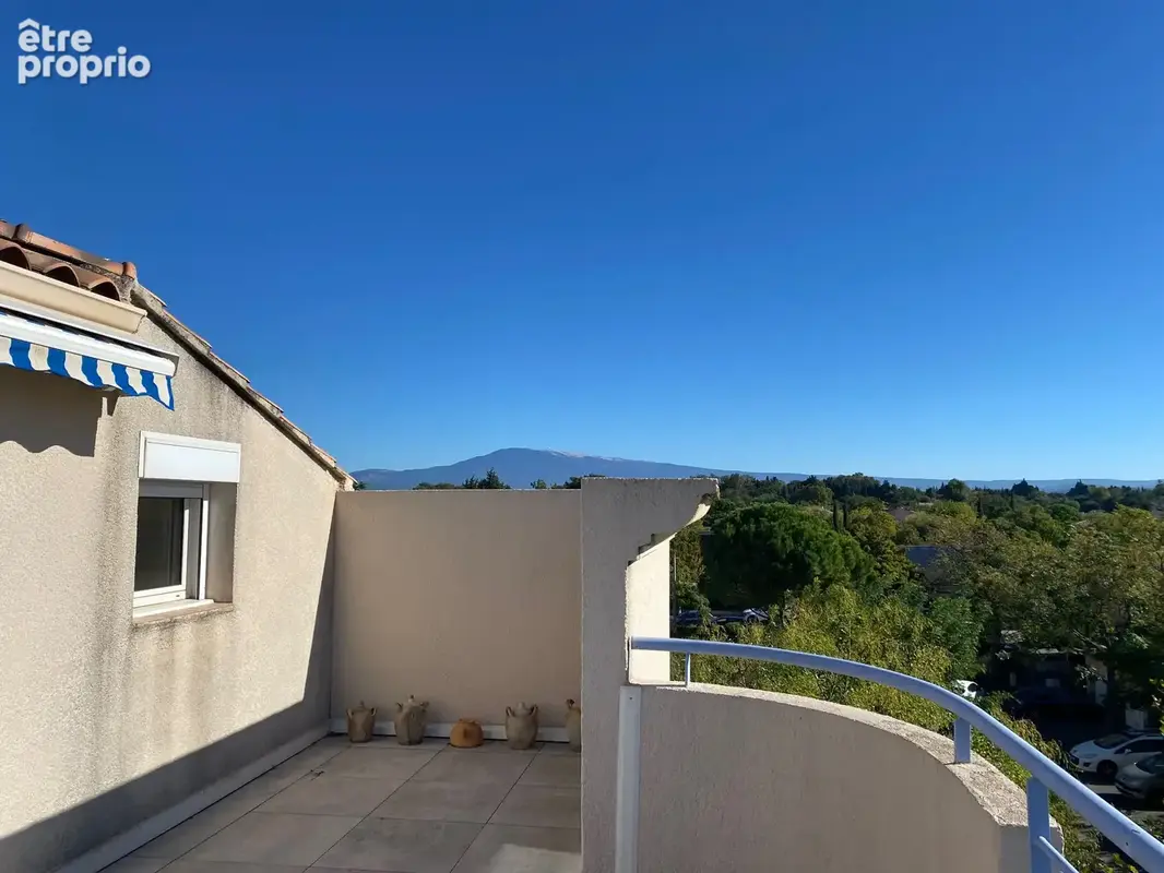 Spacieux appartement d'env 165 m2 avec terrasses et vue sur les Alpilles et le Ventoux avec garage - photo 11