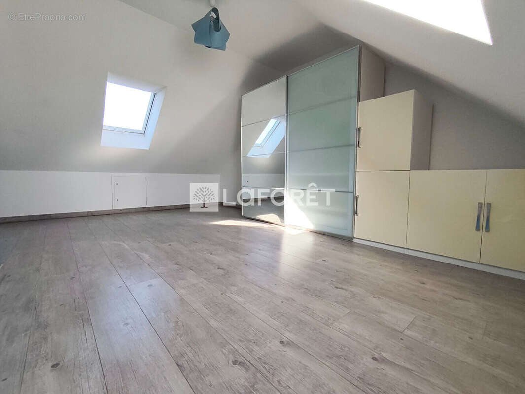 Maison à ATHIS-MONS