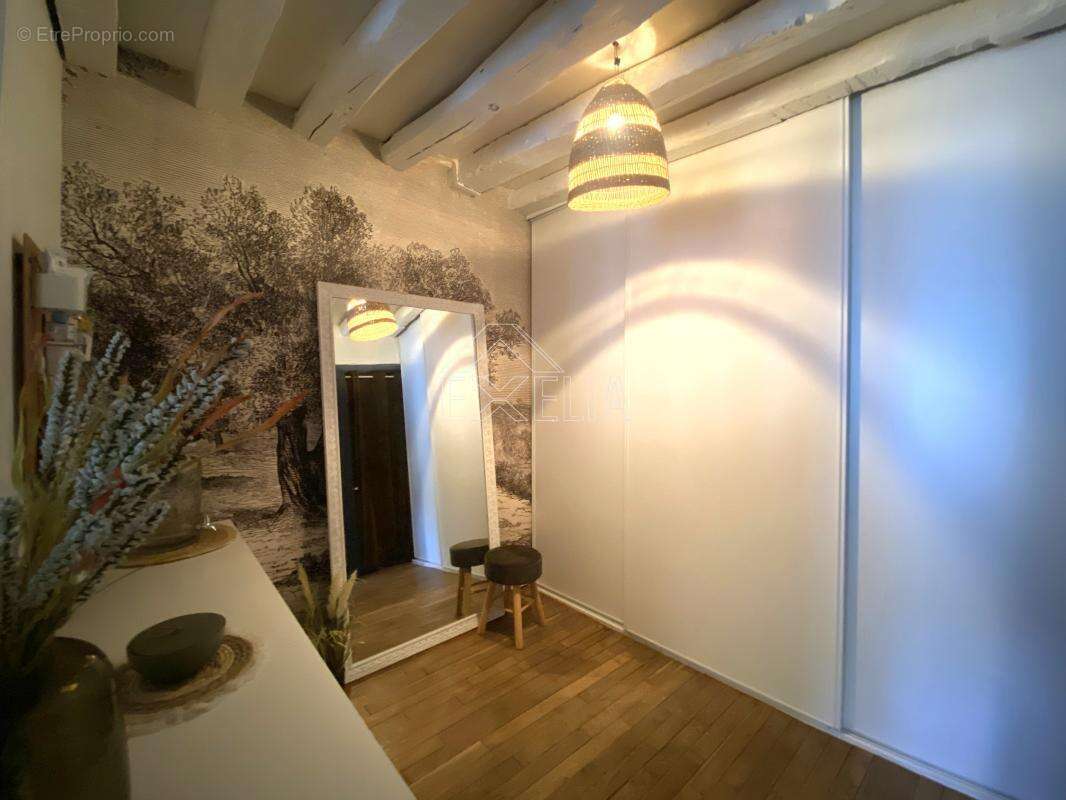 Maison à FRENEUSE