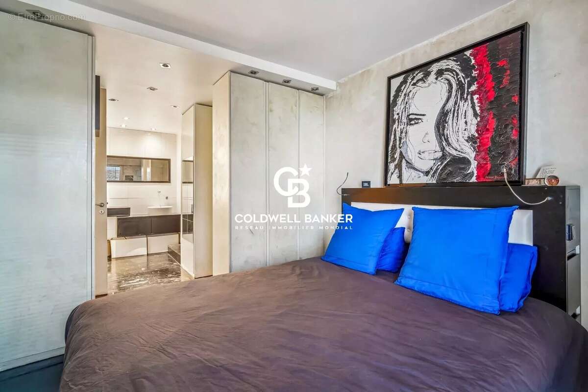 Appartement à SURESNES