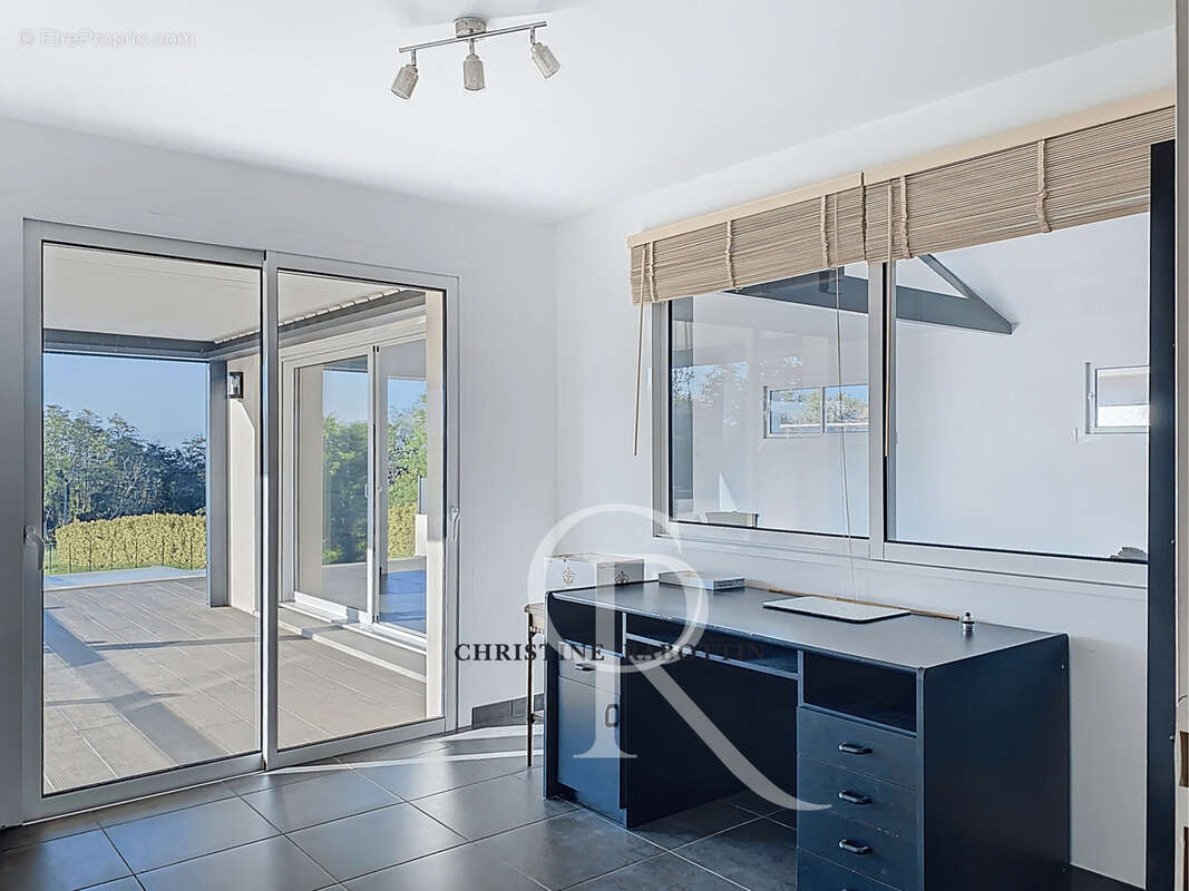 Maison à SAINT-MARTIN-DE-SEIGNANX