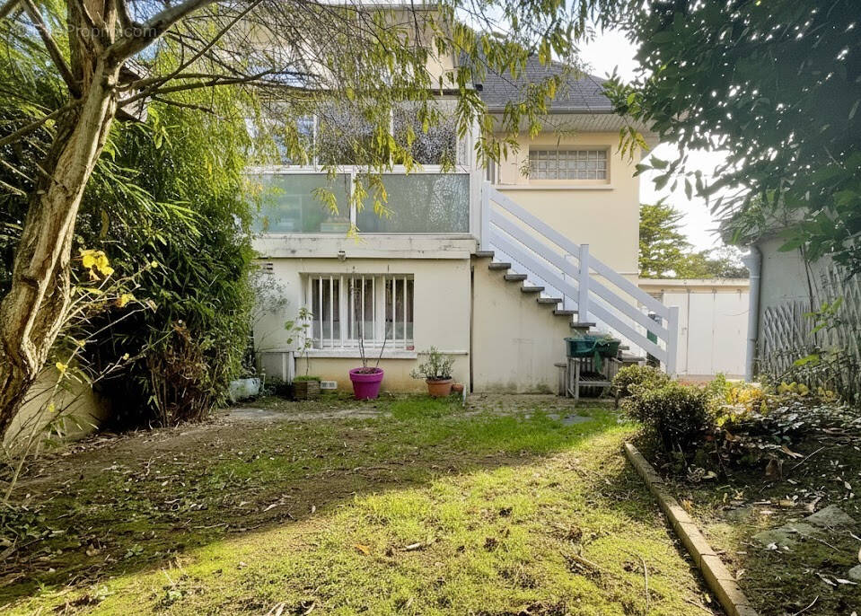 Maison à OUISTREHAM