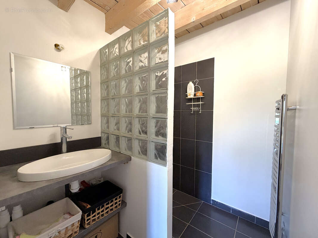 Maison à SAINT-JULIEN-SUR-VEYLE