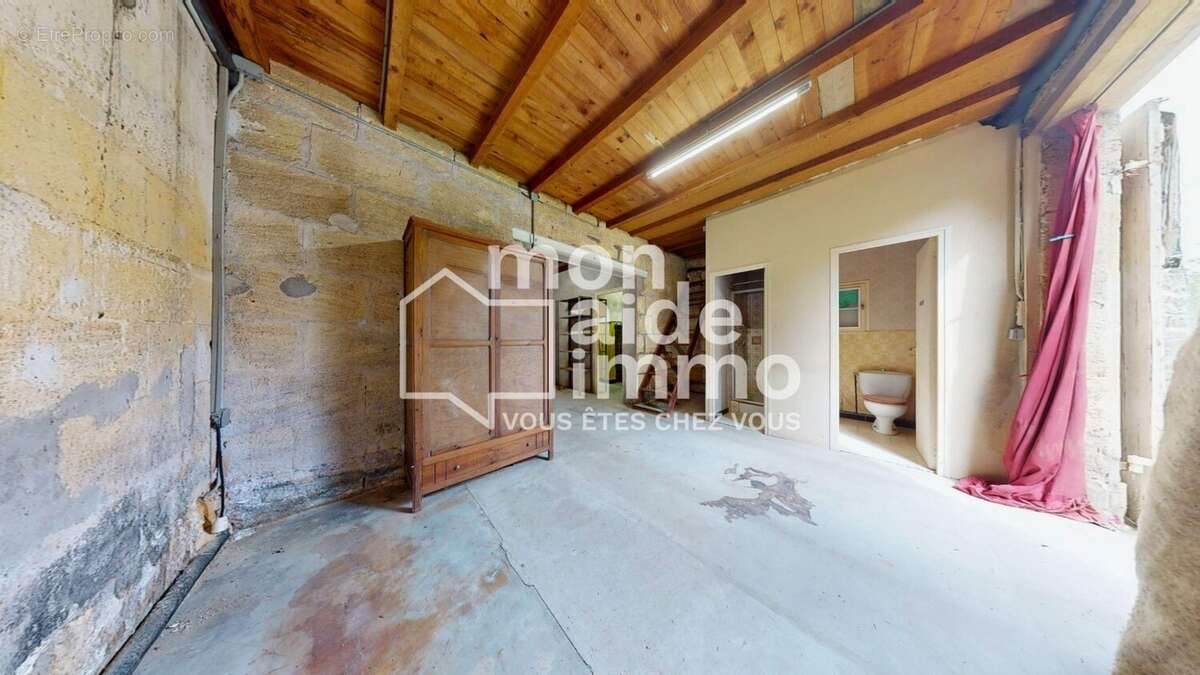 Maison à SAINT-EMILION