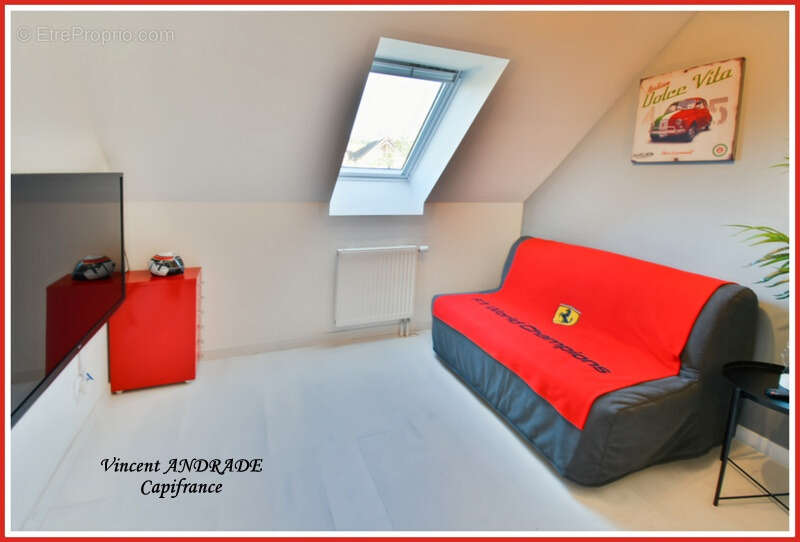 Maison à BRIERES-LES-SCELLES