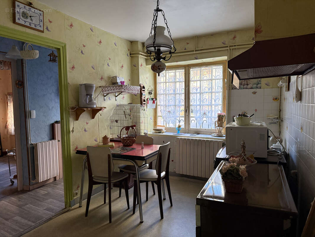 Maison à SAINT-GERMAIN-LAVAL