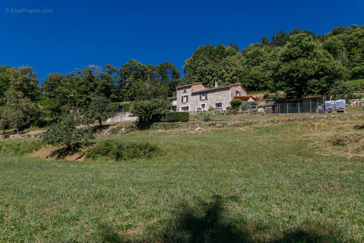 Mas 110 m2 sur 2763 m2 de terrain - photo 17