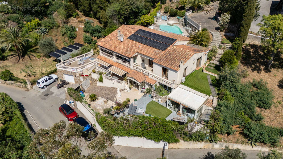 Maison à LA CROIX-VALMER