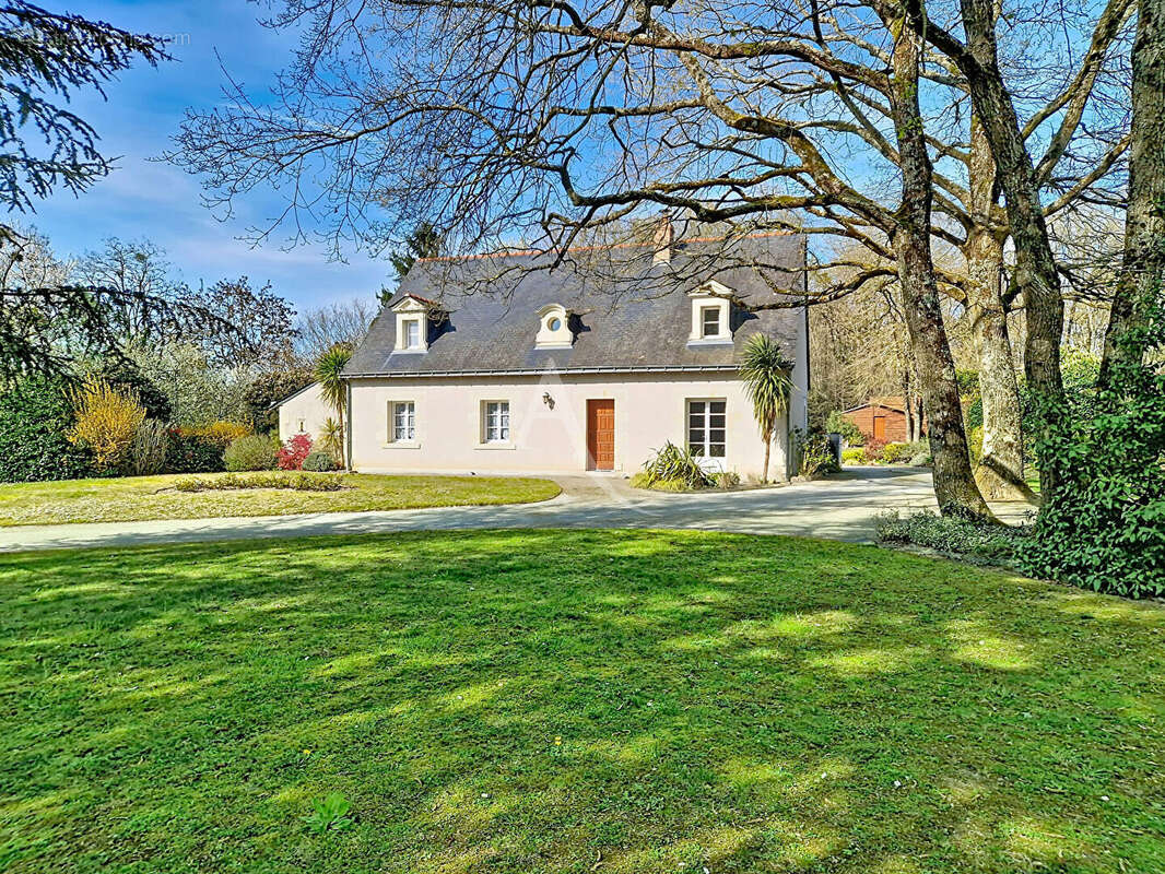 Maison à SAINT-MATHURIN-SUR-LOIRE