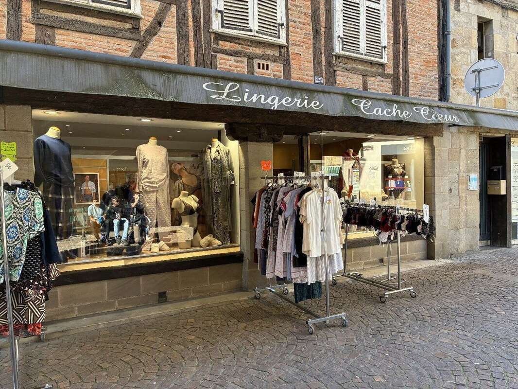 Commerce à FIGEAC