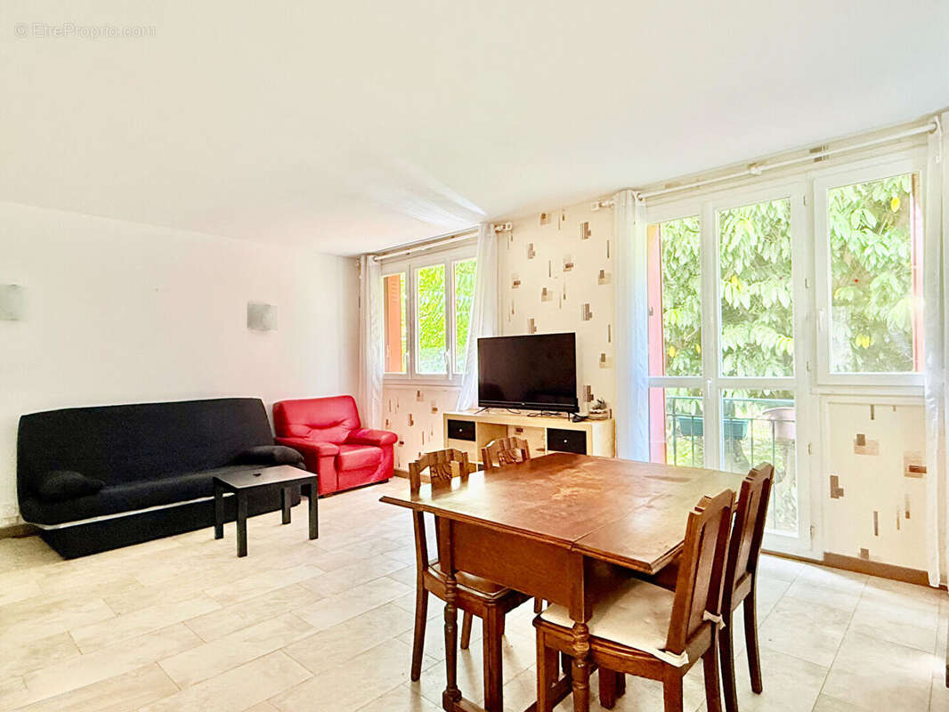 Appartement à CACHAN