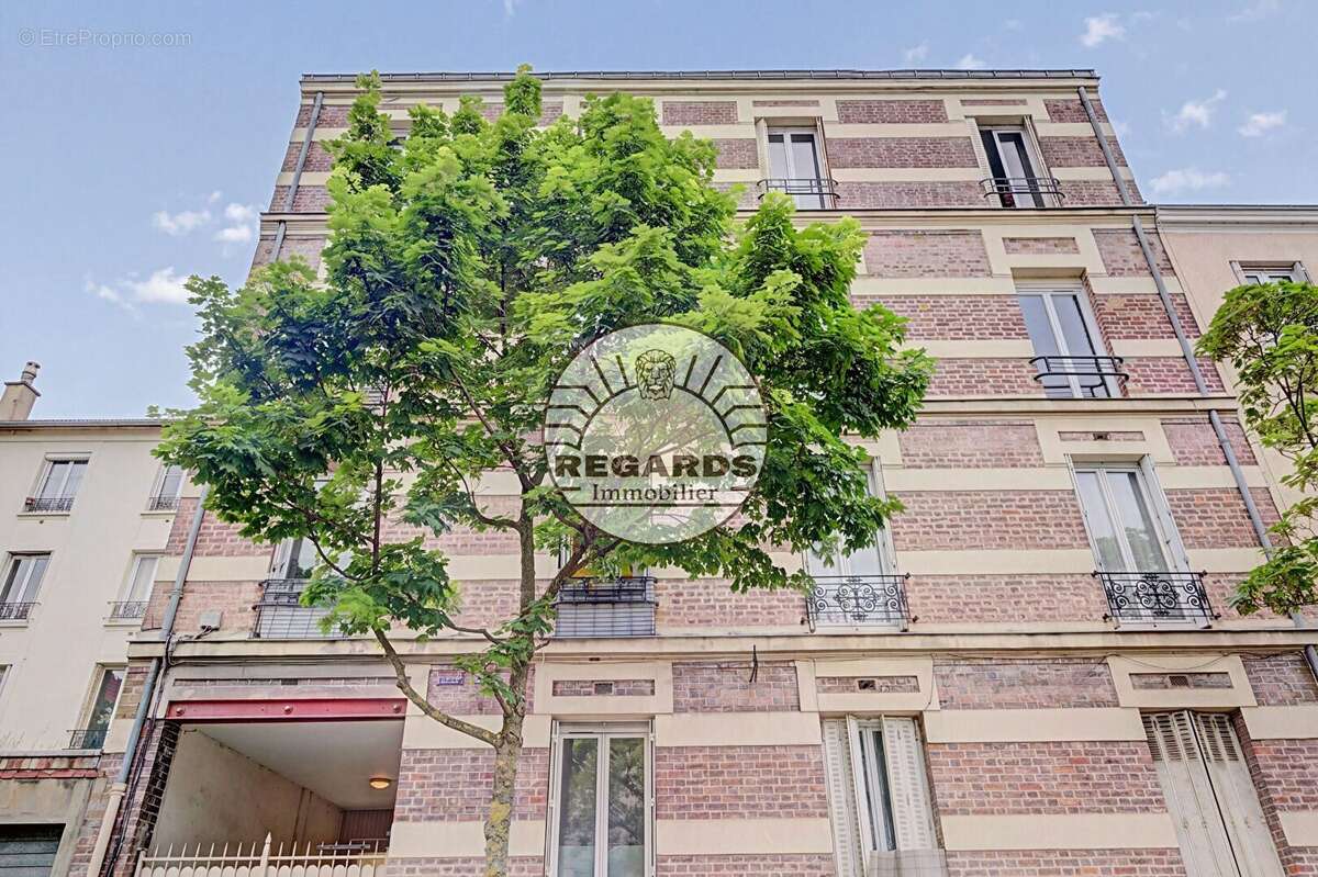Appartement à MONTROUGE