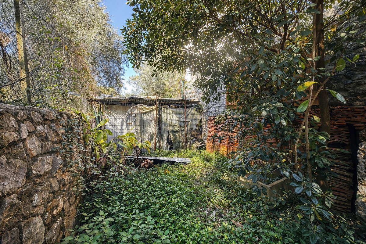 Appartement à LA COLLE-SUR-LOUP