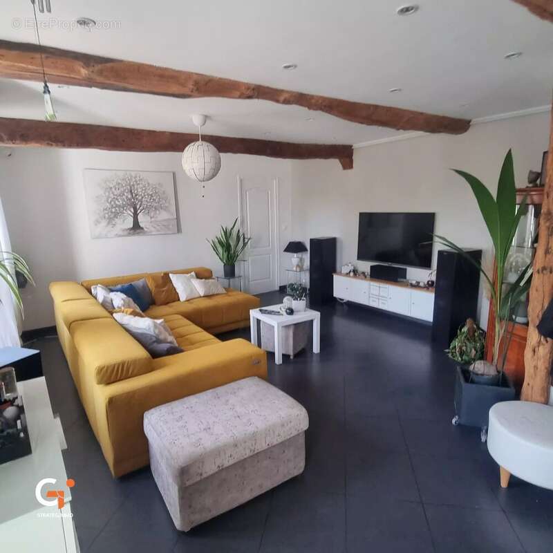 Maison à SAINTE-COLOMBE