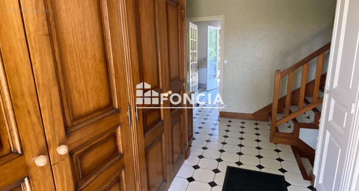 Maison à BUXEROLLES