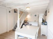 Photo 2 - Appartement à SAINT-JULIEN-EN-BORN