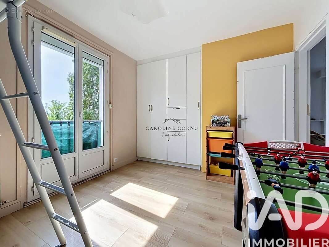 Photo 9 - Appartement à VILLIERS-SUR-MARNE
