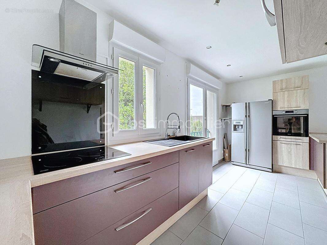 Appartement à BOUAFLE