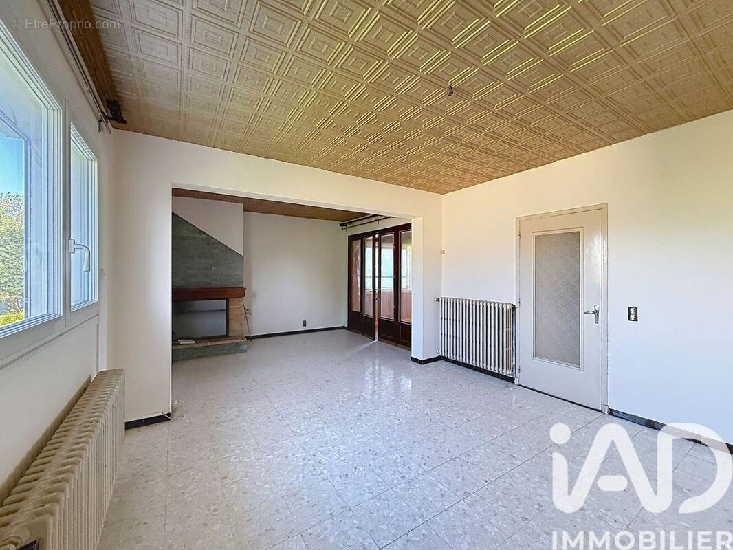 Photo 1 - Maison à SALLES
