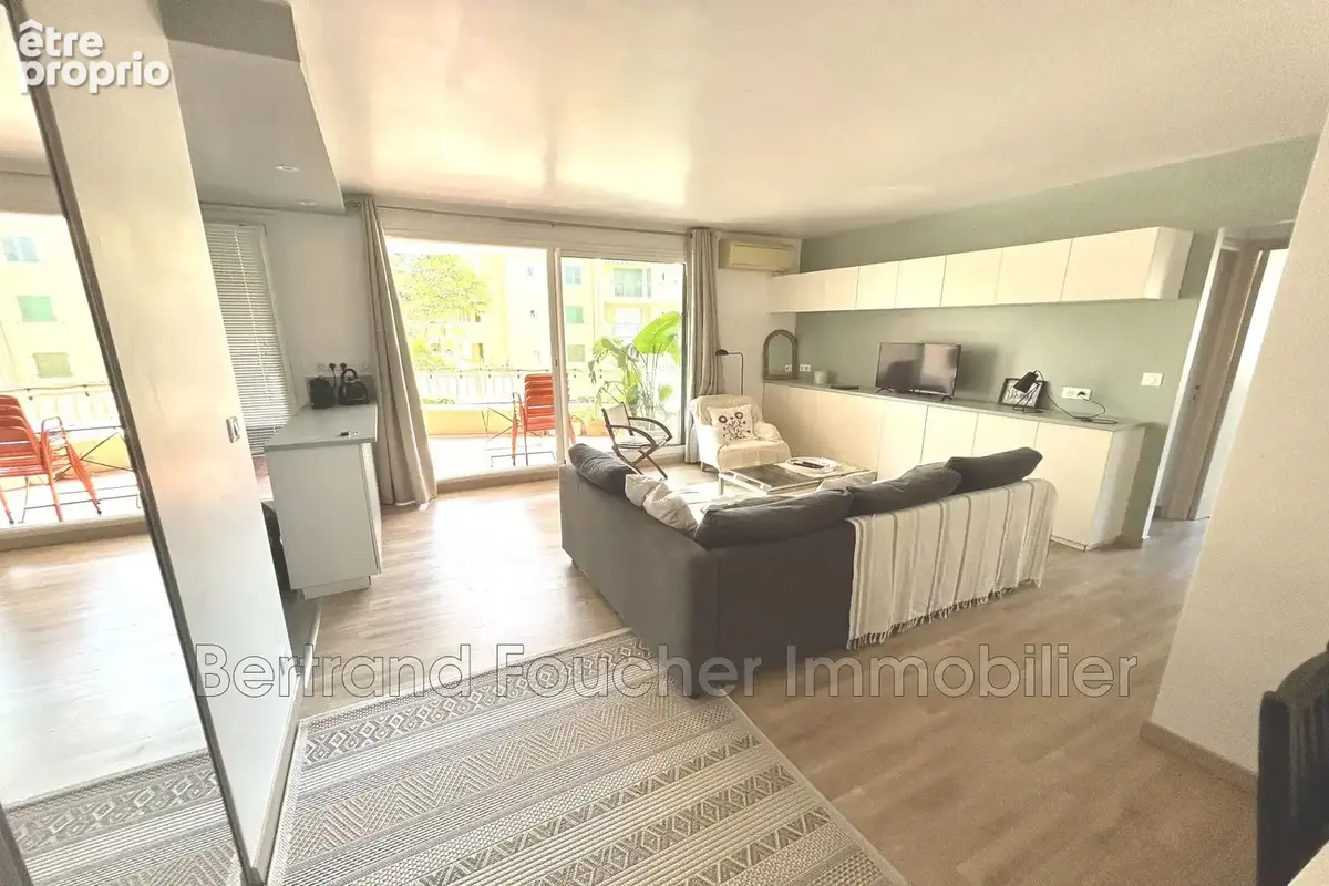 Appartement 3 pièces 59 m² à vendre à Cavalaire-Sur-Mer (83240) - photo 3