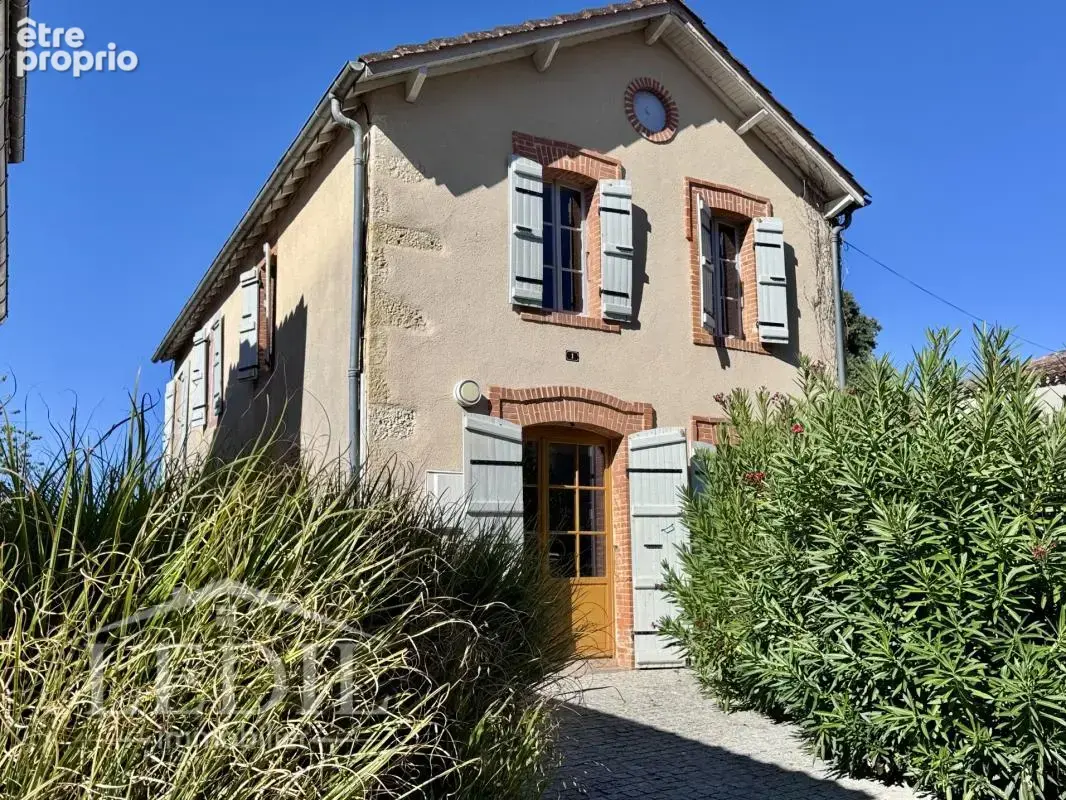 Photo Maison à Roques au prix de 99 500€