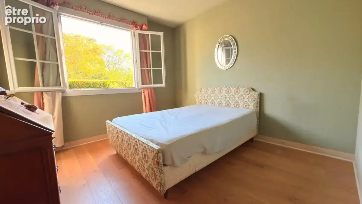 Maison 5 pièces / 120 m² / 369 000 EUR / GRESSY - photo 6