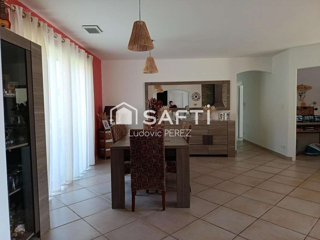 Photo 3 - Maison à NOHIC