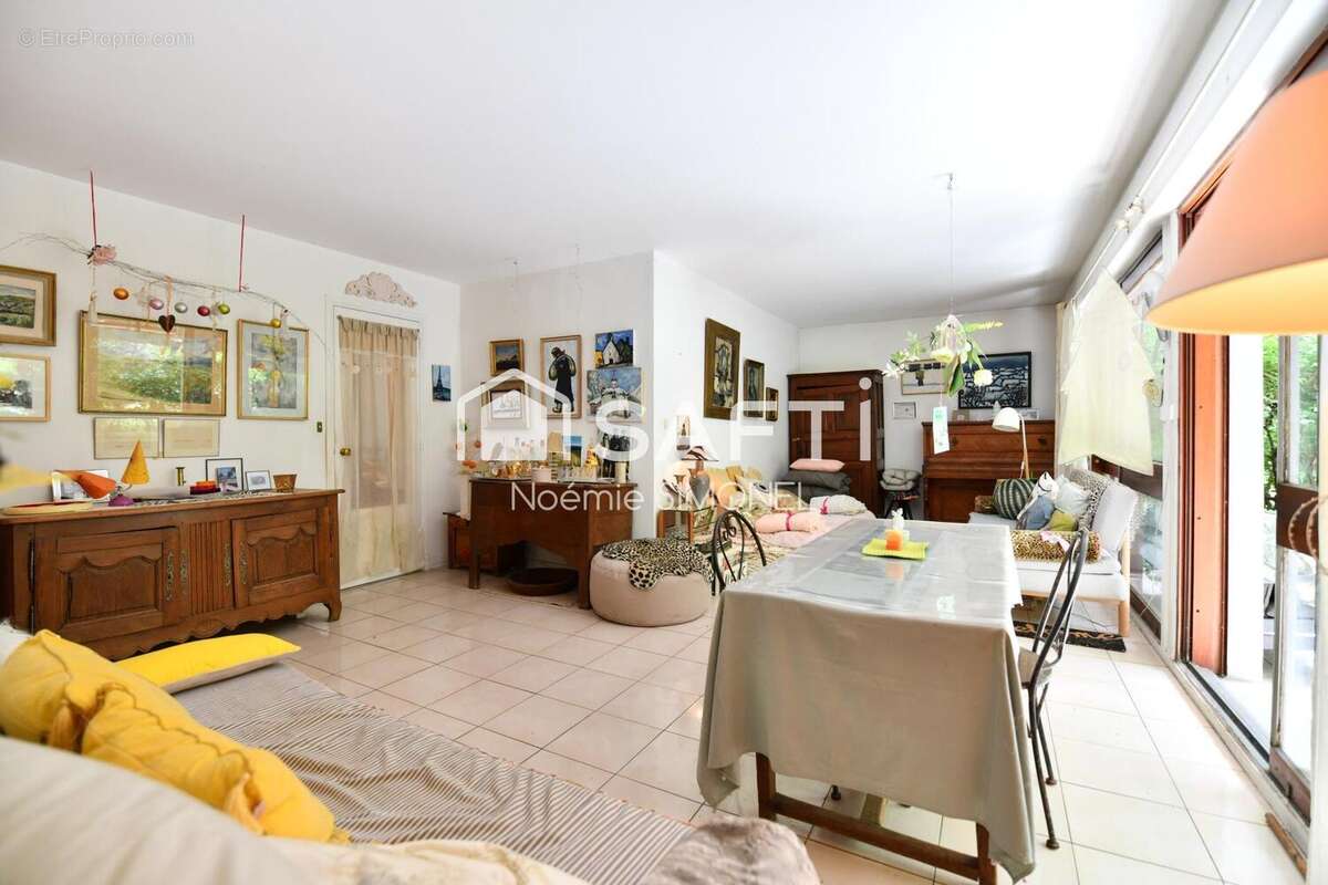 Photo 2 - Appartement à CHILLY-MAZARIN
