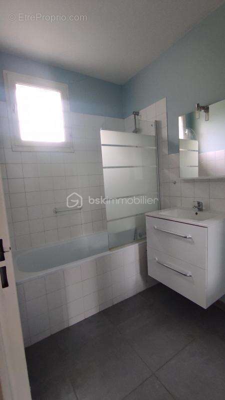 Maison à SAINT-BERTHEVIN