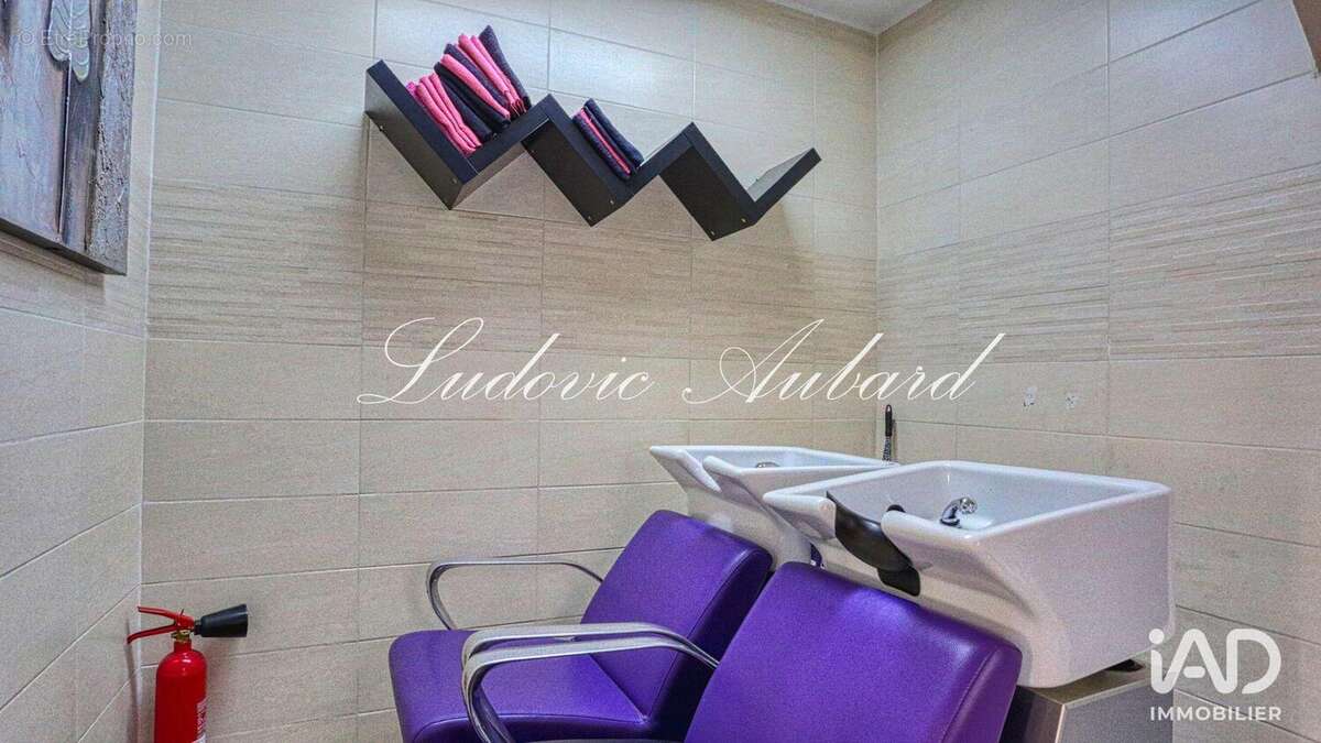 Photo 4 - Commerce à MONTMORENCY