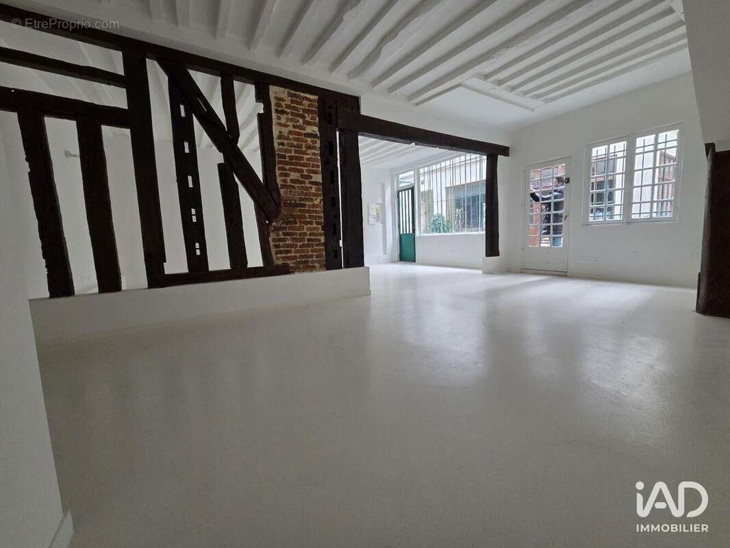 Photo 5 - Commerce à PARIS-11E