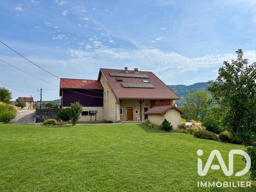 Photo 1 - Maison à BELLEYDOUX