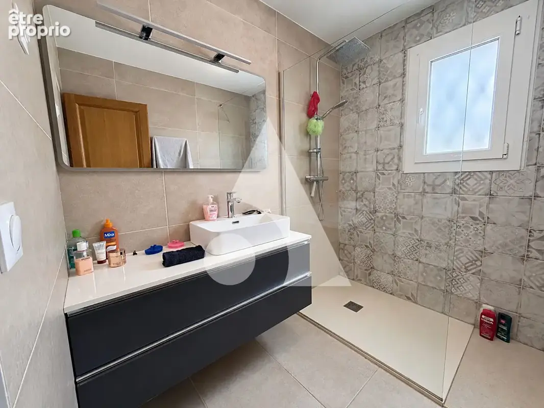 Saint andre de sangonis / jonquieres - villa de 100m² de plein pieds sur une parcelle de 683 m² avec piscine - photo 7