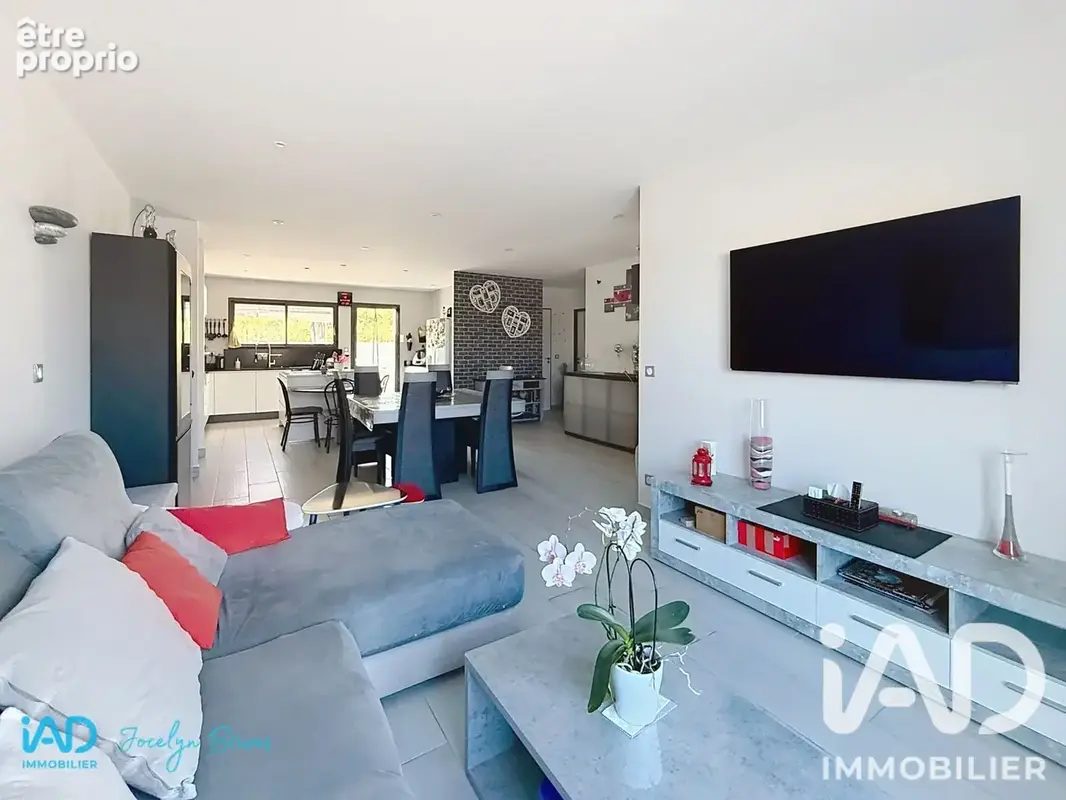 Photo 1 - Maison à COURNONTERRAL