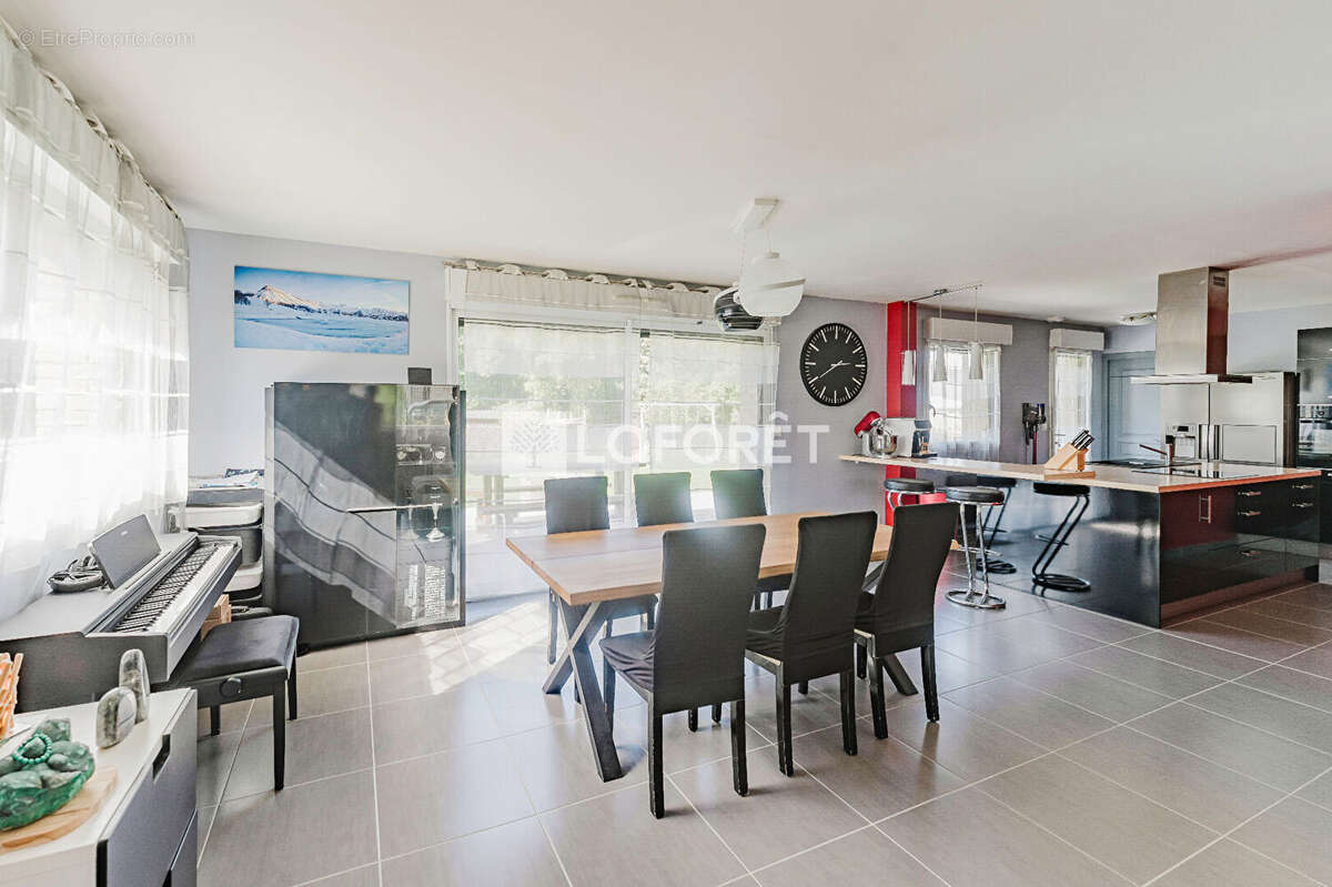 Maison à GOUY-SOUS-BELLONNE