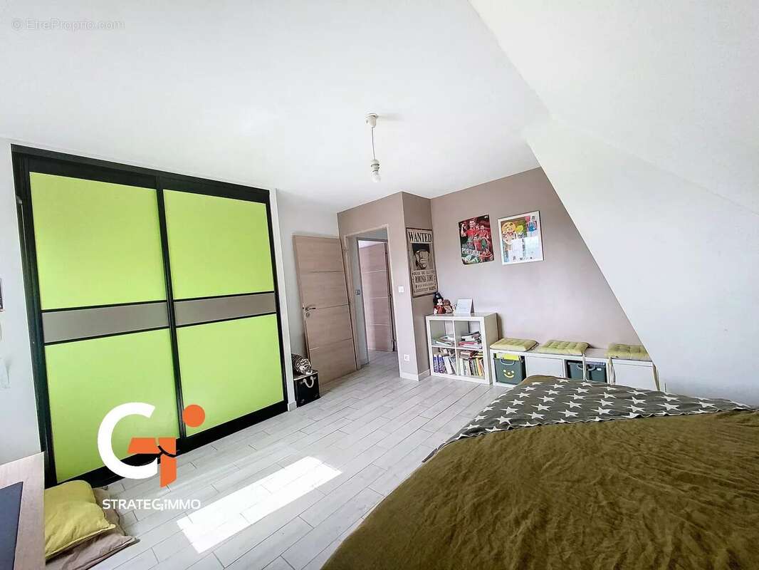 Maison à ISNEAUVILLE