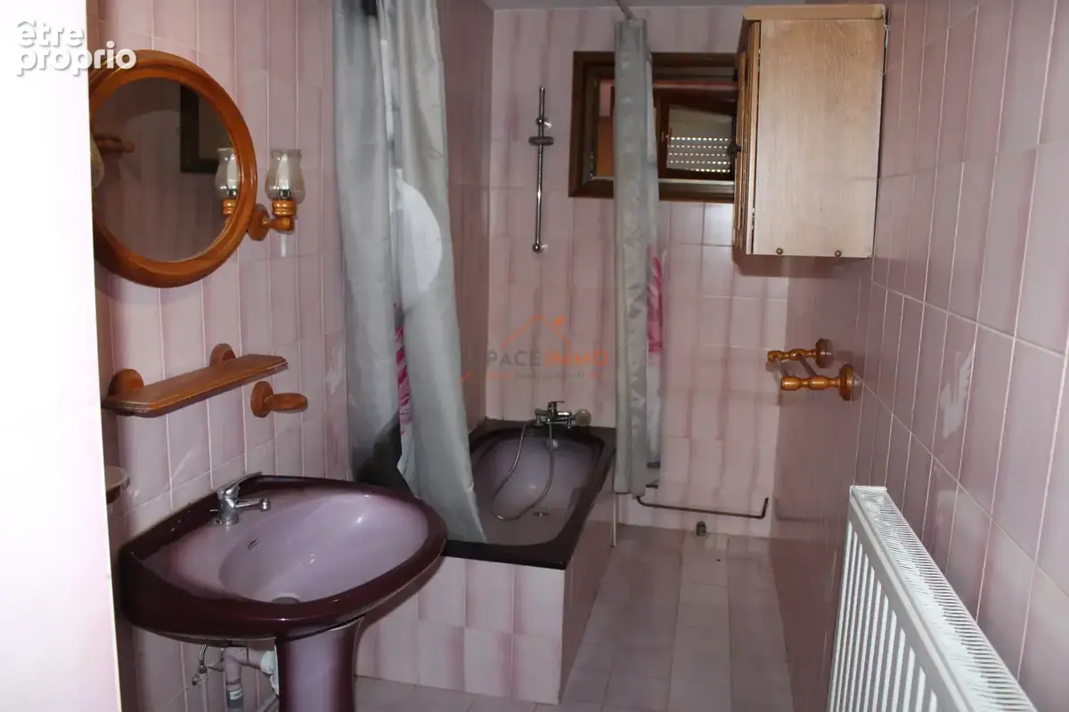 TRITH SAINT LEGER, maison d' environ 78m2, jardin, garage et grenier aménageable. - photo 5