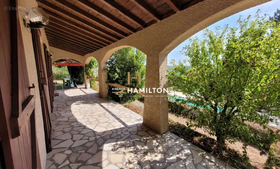 Villa de caractère avec piscine et vue exceptionnelle sur Cordes-sur-Ciel - photo 2
