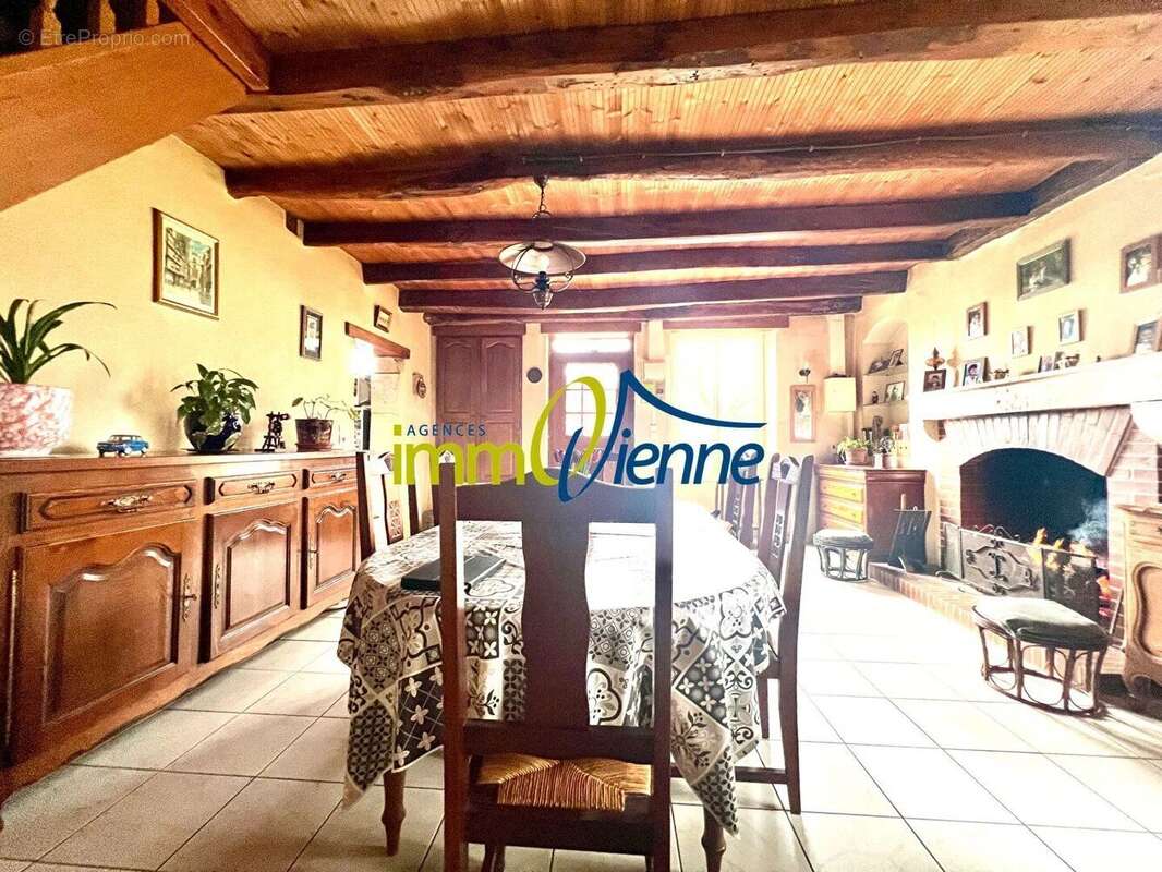 Maison à VALDIVIENNE