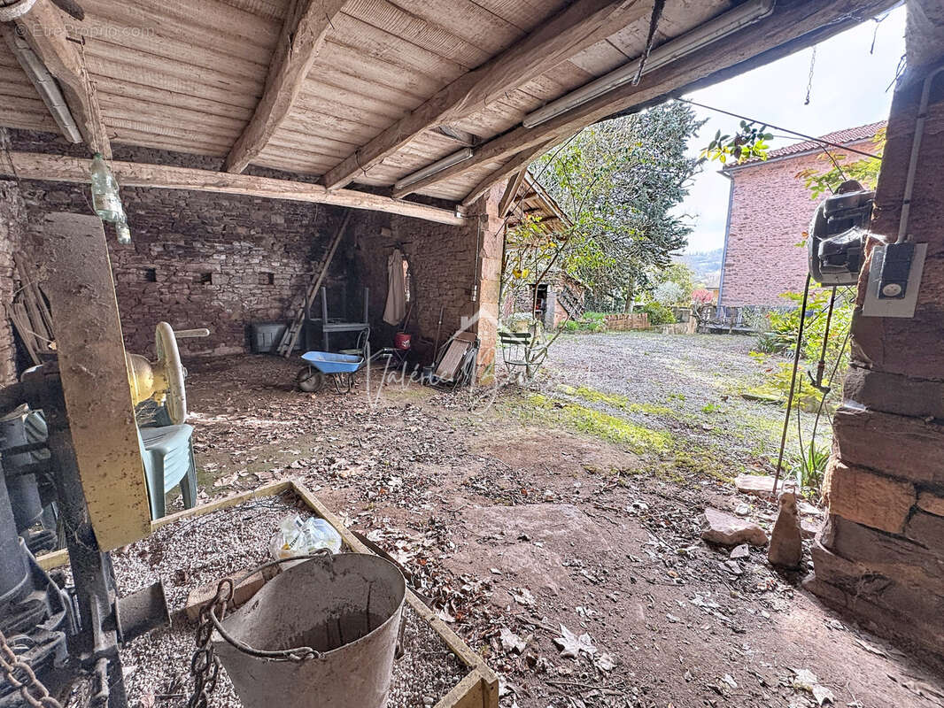 Maison à VABRES-L'ABBAYE