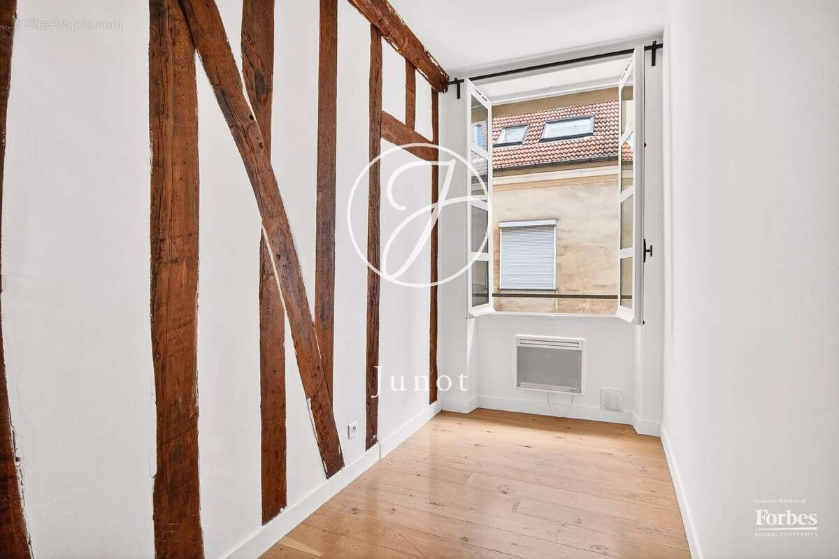 Appartement à VERSAILLES